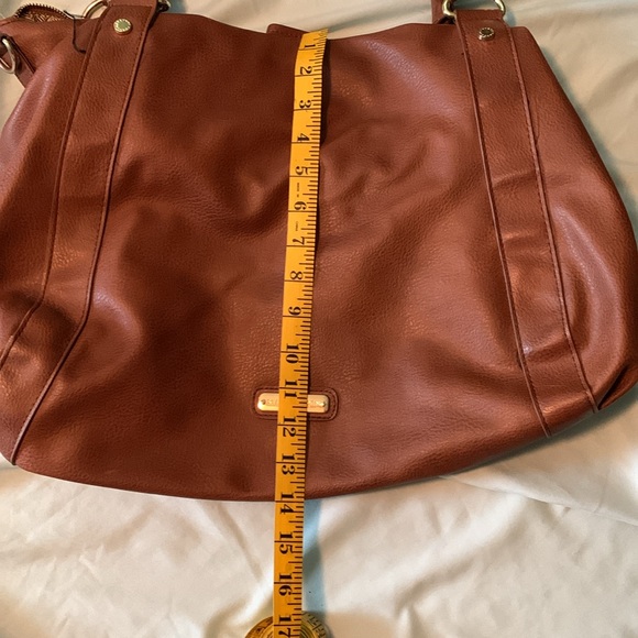 Steve Madden shoulder purse - Picture 7 of 7